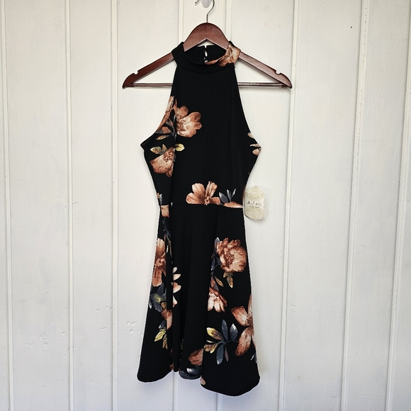 Altar'd State Dresses & Skirts - Altar'd State Halter Top Black Peach Floral Mini Dress sz Small